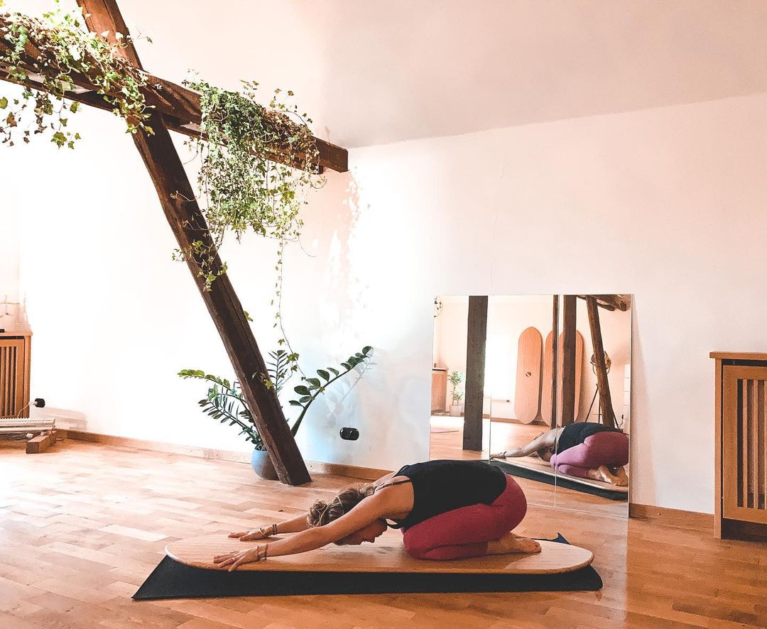 mẫu thiết kế phòng tập yoga Pendecor