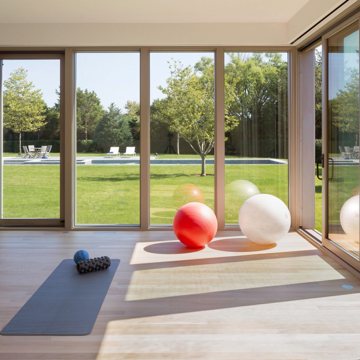 thiết kế phòng tập yoga nhỏ Pendecor