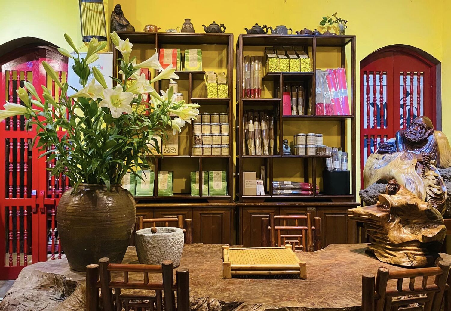 thiết kế quán trà đạo Pendecor