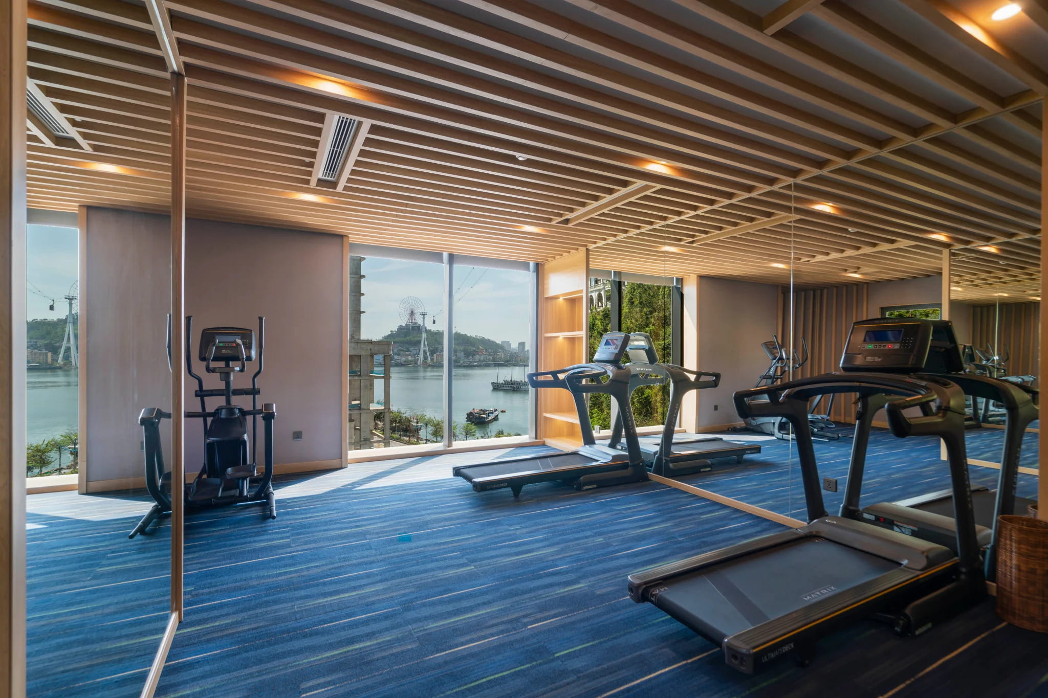 mẫu thiết kế phòng tập gym