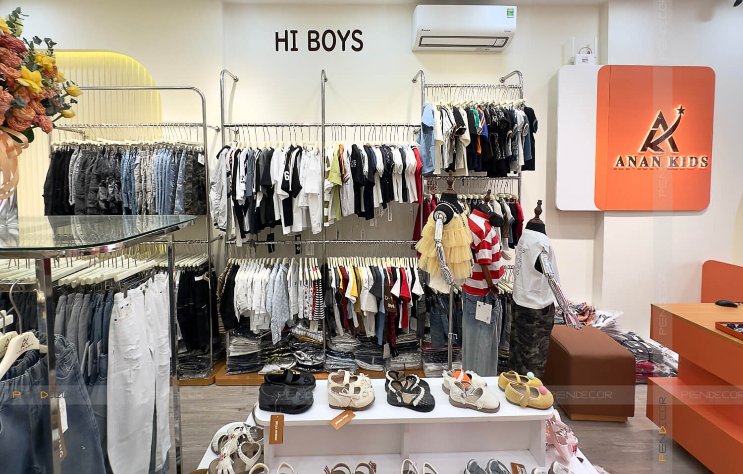 Thi Công Shop Thời Trang Trẻ Em An An Kids